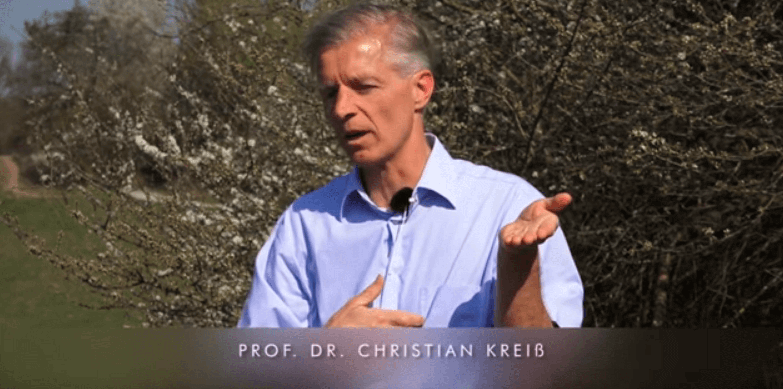 You are currently viewing Wird Corona instrumentalisiert? – Prof. Christian Kreiß